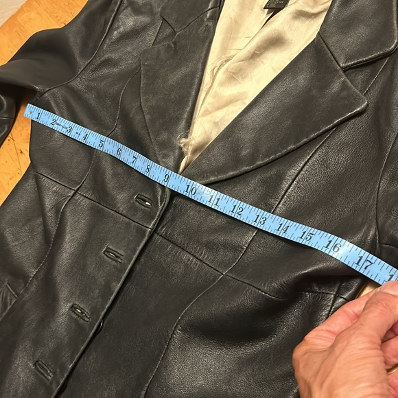 “As Is” Bebe softest leather blazer - Picture 10 of 17